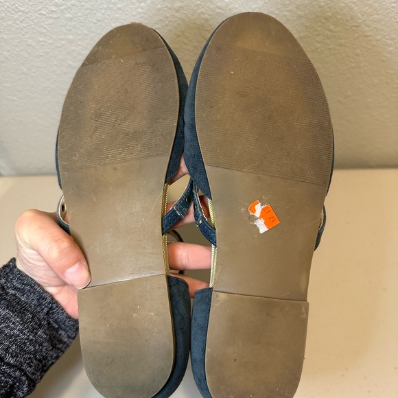 Joyfolie Flats - Picture 7 of 9